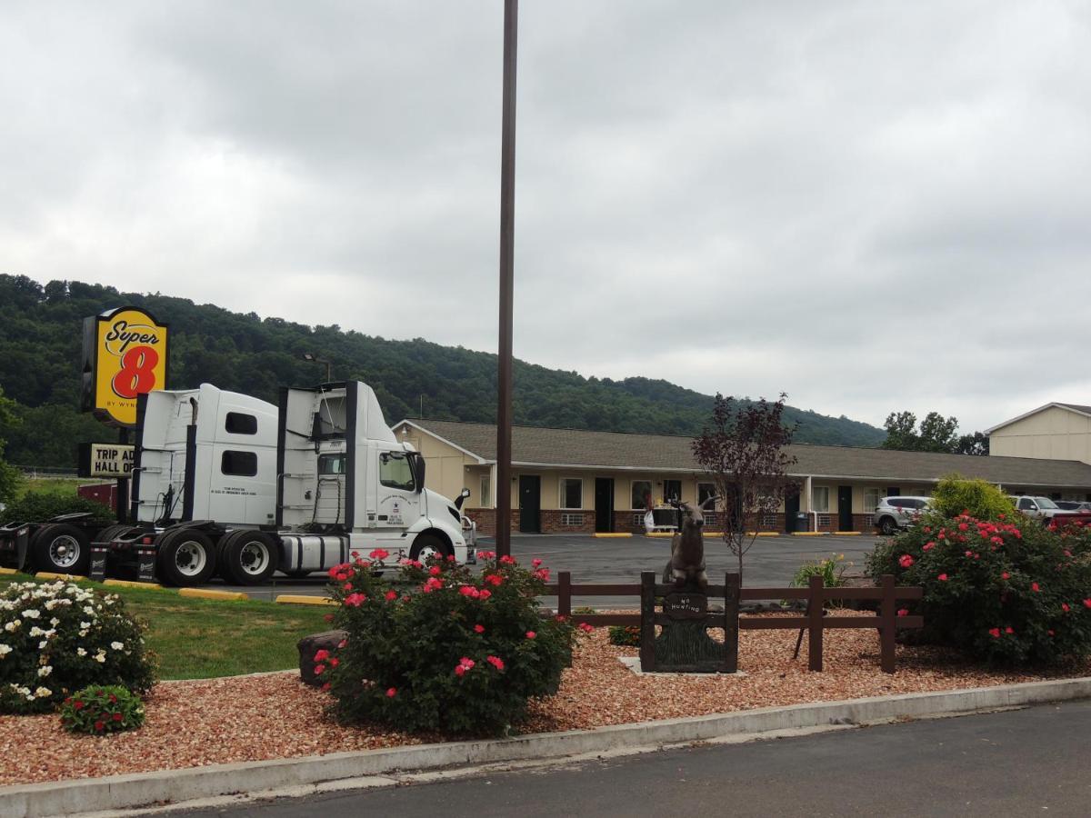 Super 8 By Wyndham Mifflinville Near Bloomsburg Zewnętrze zdjęcie