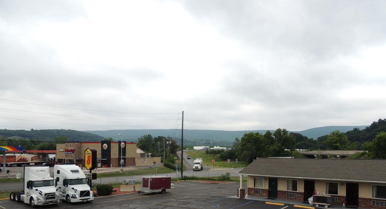 Super 8 By Wyndham Mifflinville Near Bloomsburg Zewnętrze zdjęcie