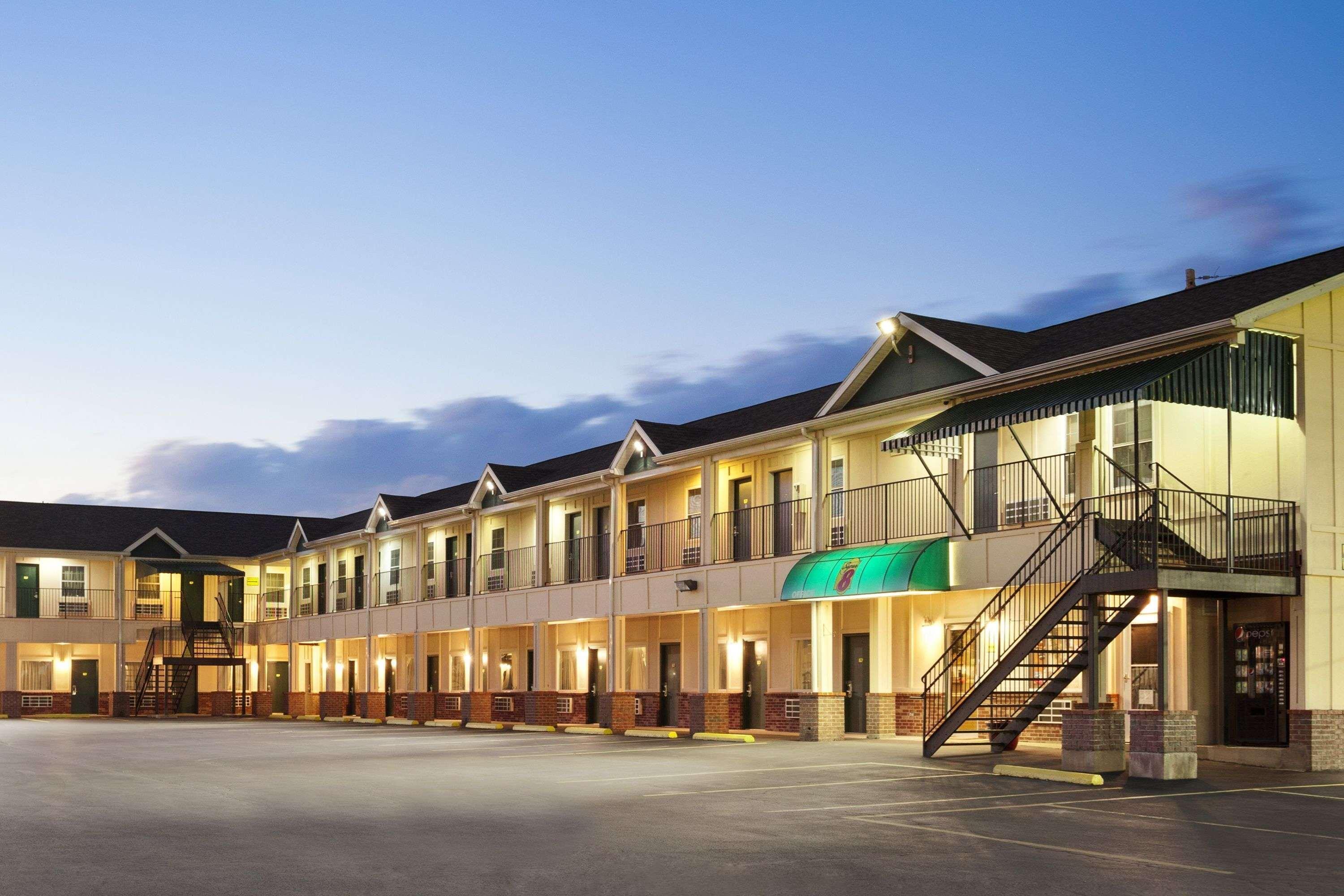 Super 8 By Wyndham Mifflinville Near Bloomsburg Zewnętrze zdjęcie