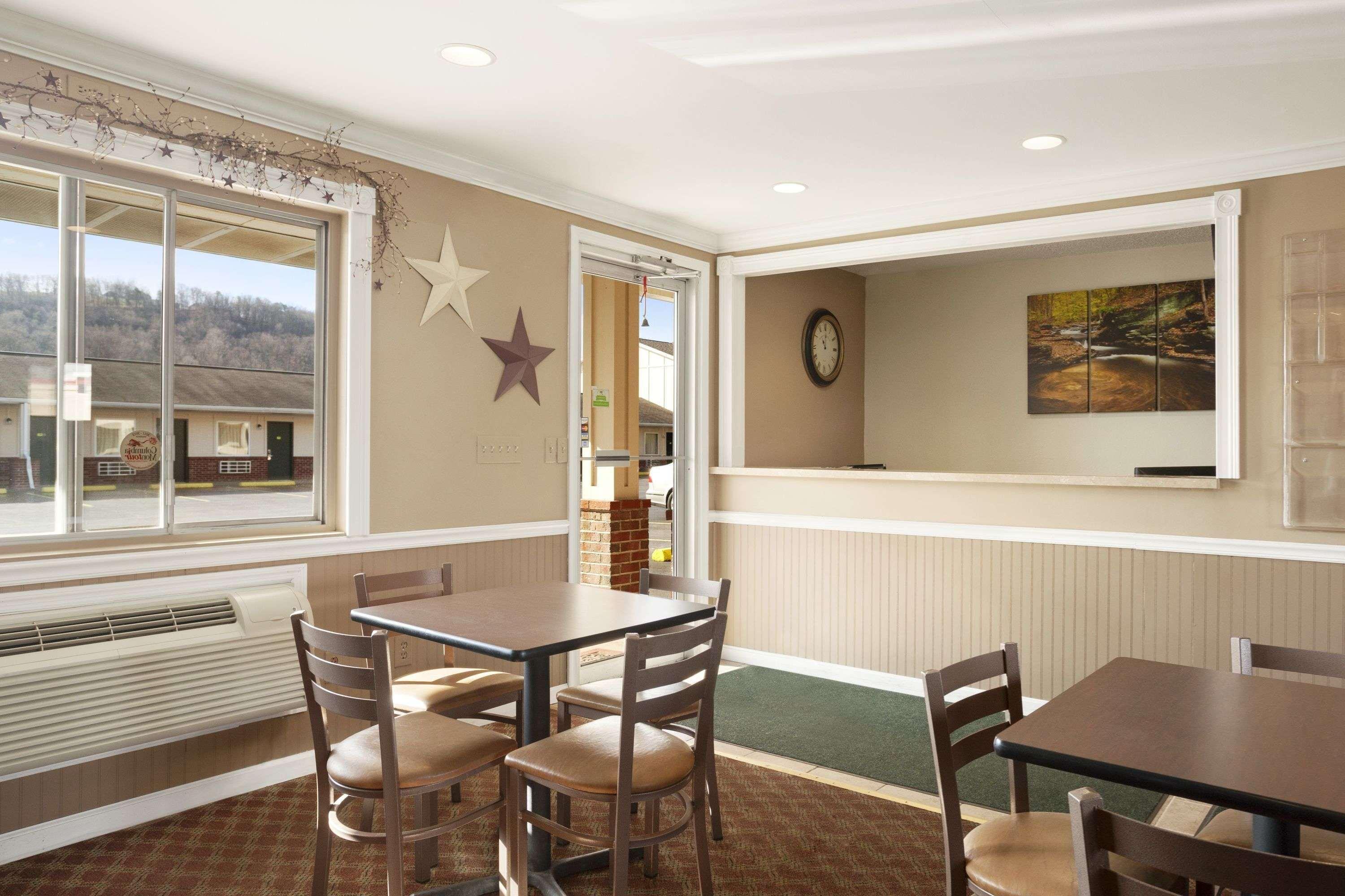 Super 8 By Wyndham Mifflinville Near Bloomsburg Zewnętrze zdjęcie